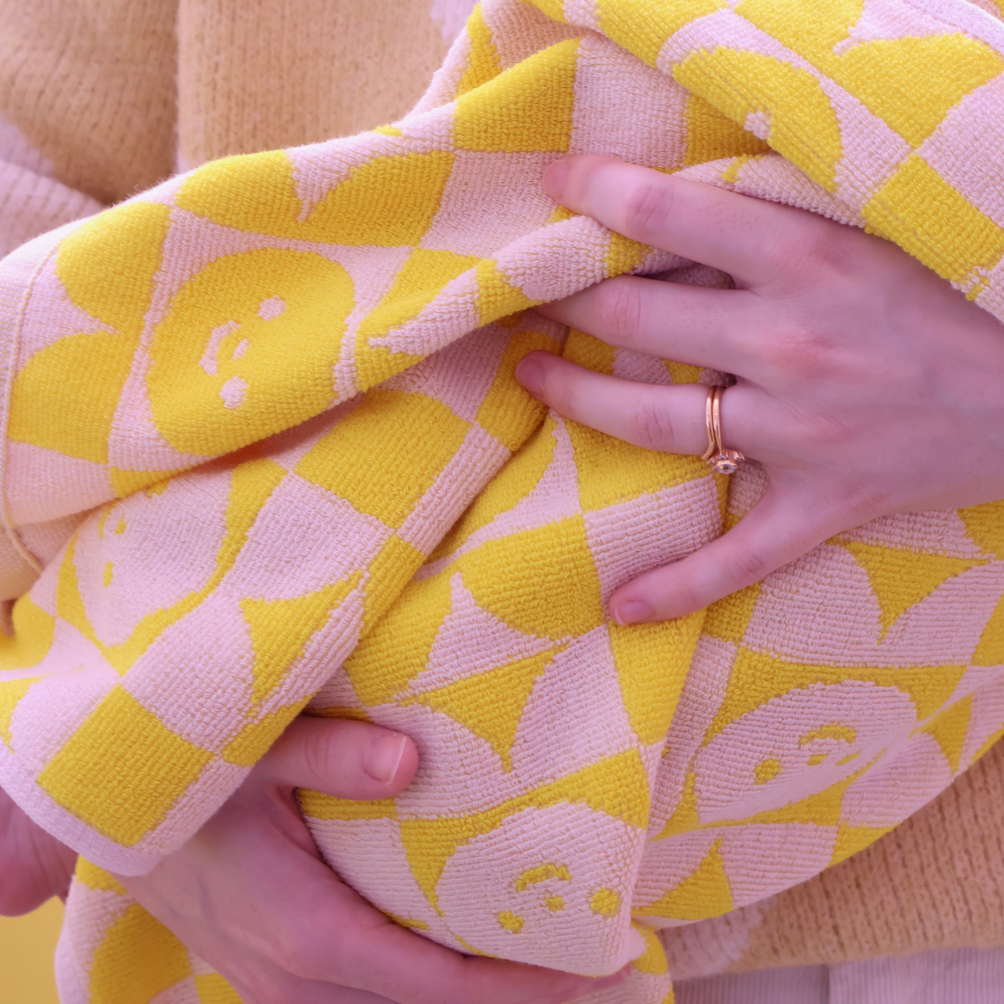 Sunny Towel