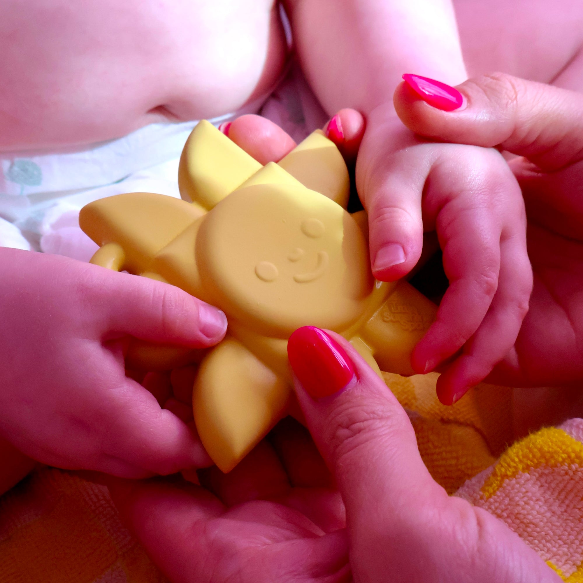 Sunny Bathtime Teether