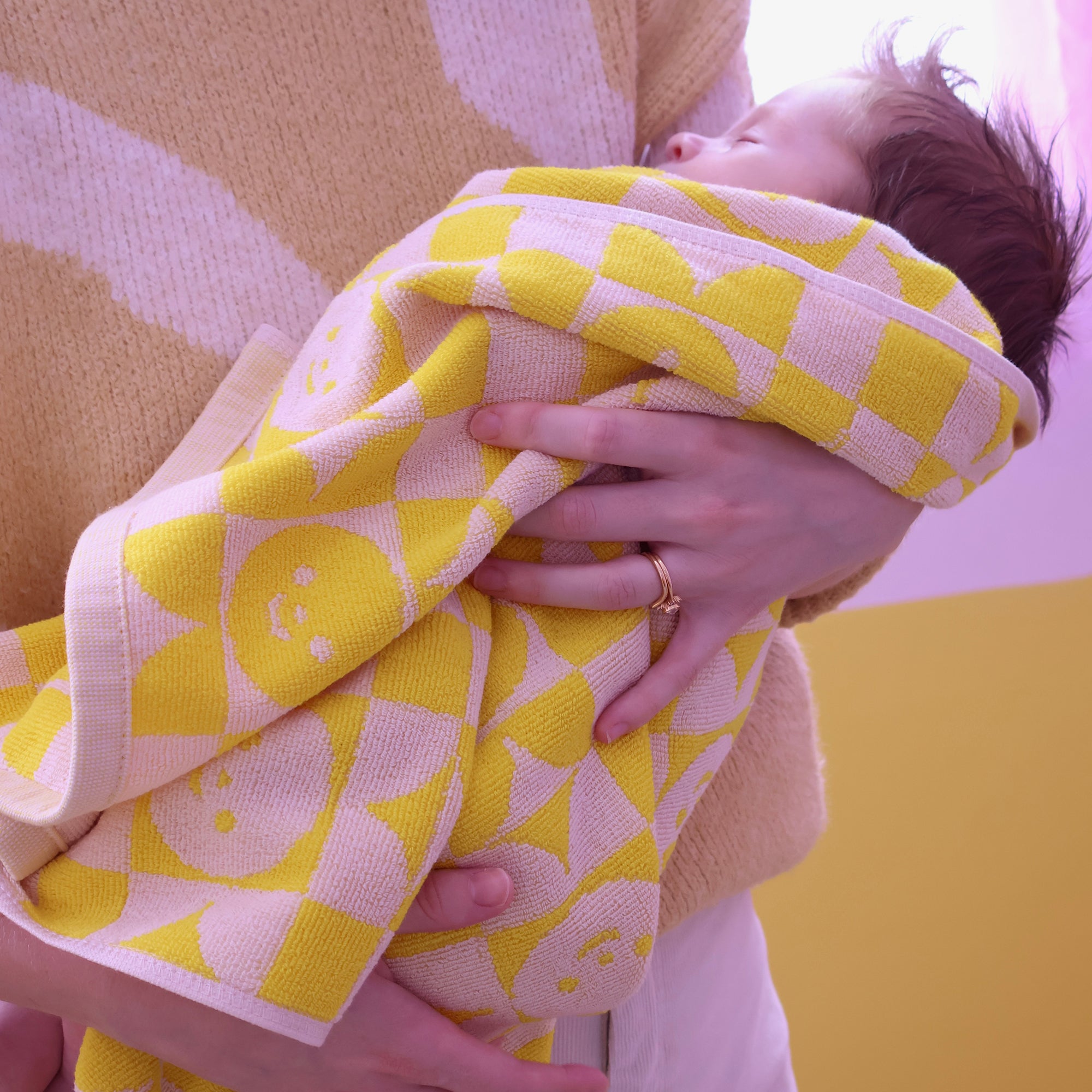 Sunny Towel